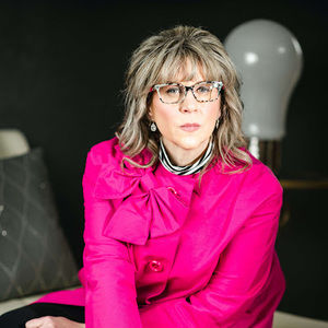 Meet your Posher, Jeanine